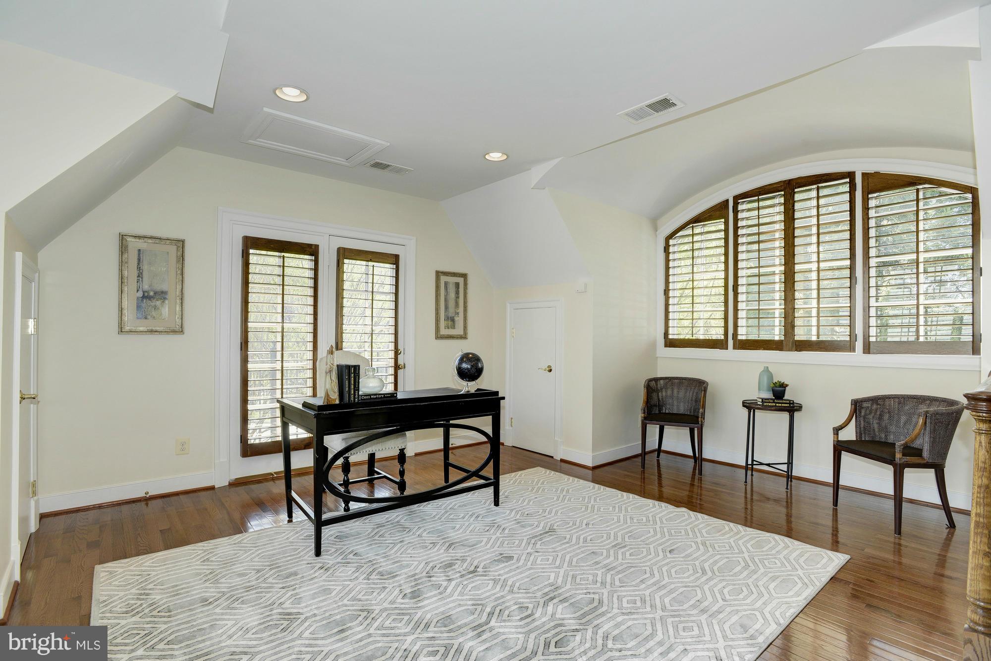 1017 Founders Ridge Lane McLean, VA 22102 - Photo 28 of 30 Carriage House Loft