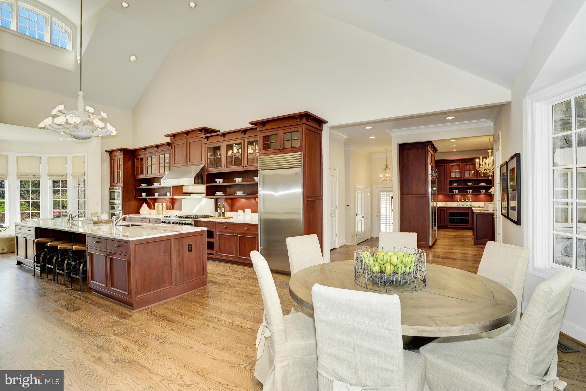1017 Founders Ridge Lane McLean, VA 22102 - Photo 10 of 30 Kitchen with Two Informal Dining Areas