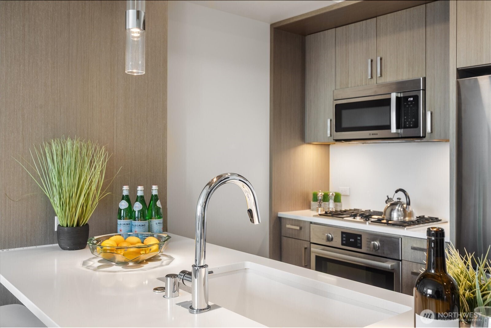 1321 Seneca Street, Unit 2202 Seattle, WA 98101 - Photo 10 of 40