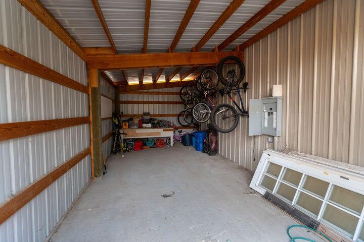 13302 Shumway Road Powell Butte, OR 97753 - Photo 39 of 51 sr35