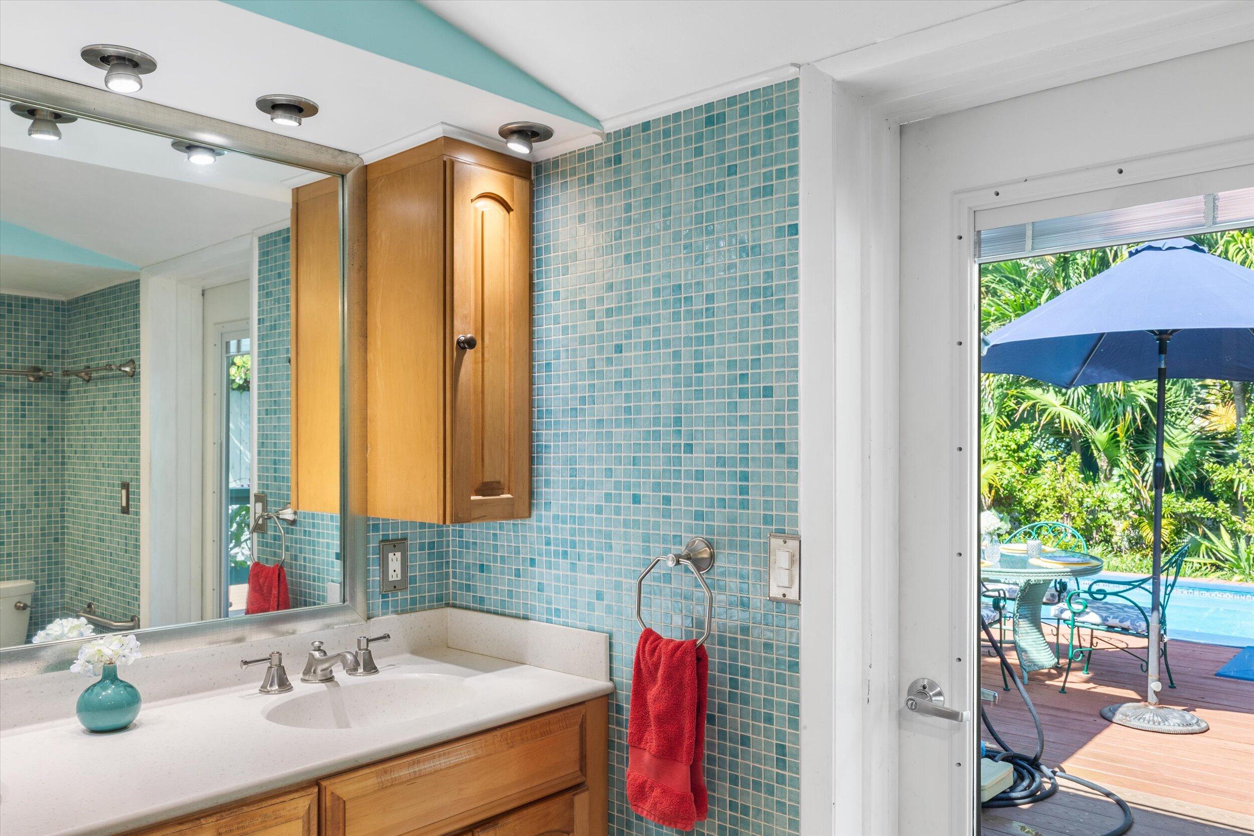 1713 Rose Street Key West, FL 33040 - Photo 34 of 41 47-047