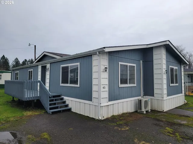 $77,500 | 1050 West Central Avenue, Sutherlin, OR 97479