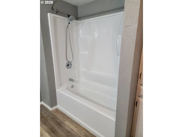 $77,500 | 1050 West Central Avenue, Sutherlin, OR 97479