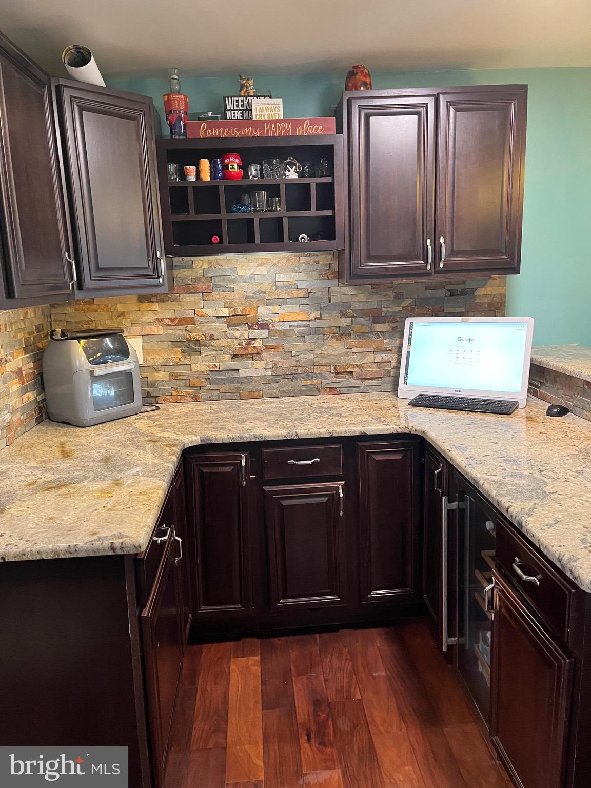 9 East Garden Road Broomall, PA 19008 - Photo 6 of 20 Gallery Image 6