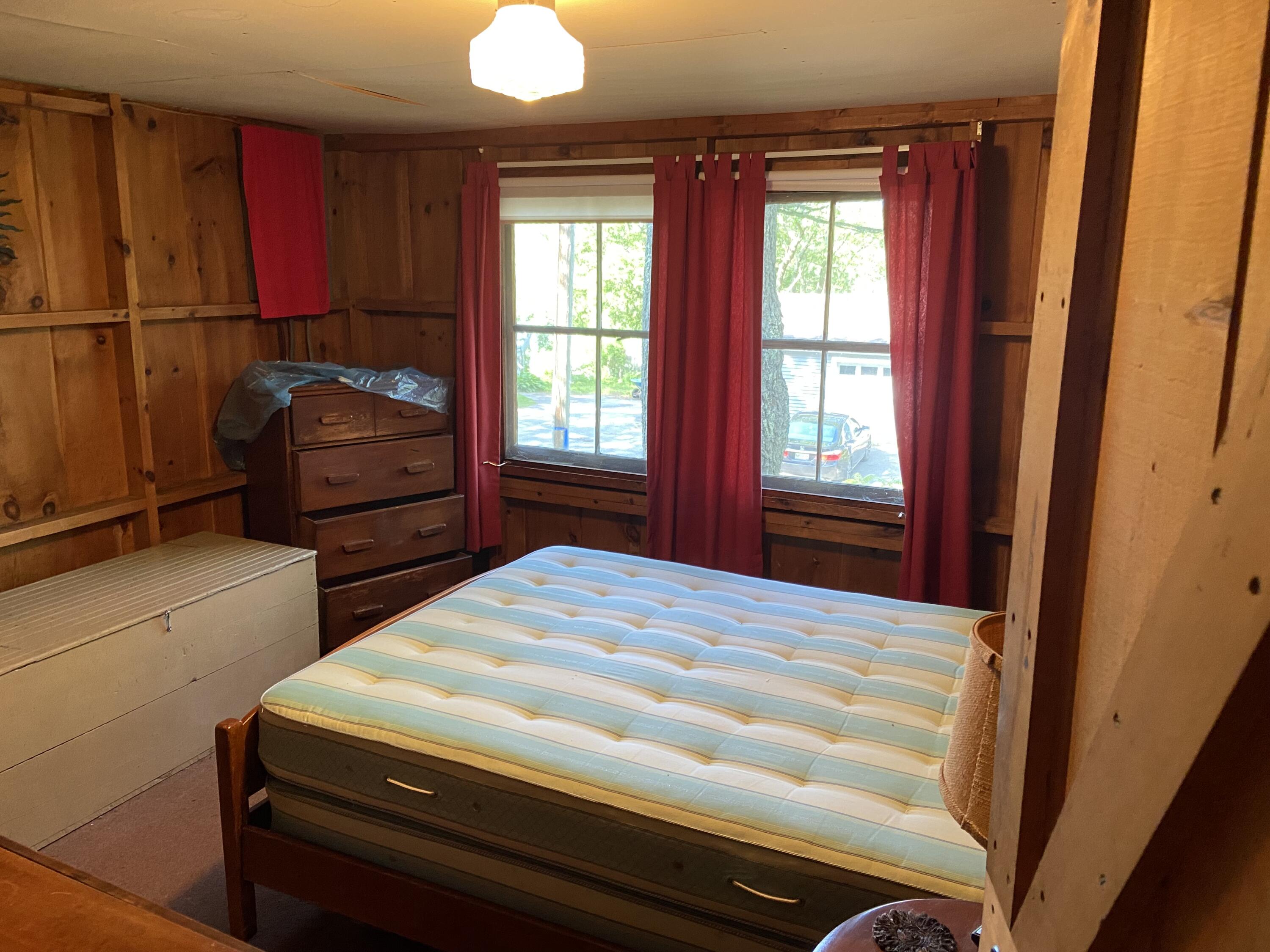 93 Lakeview Road West Boothbay Harbor, ME 04575 - Photo 9 of 11 Ferris primary bedroom