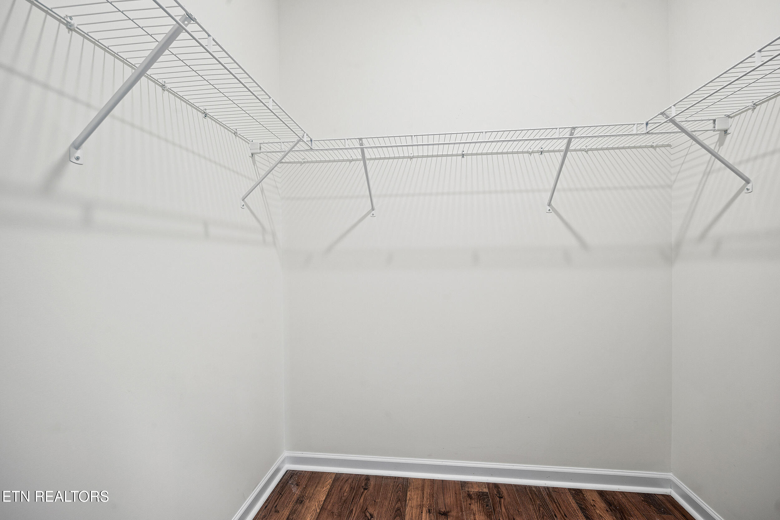 2329 Stream View Lane Morristown, TN 37814 - Photo 18 of 29 2329 stream view 018