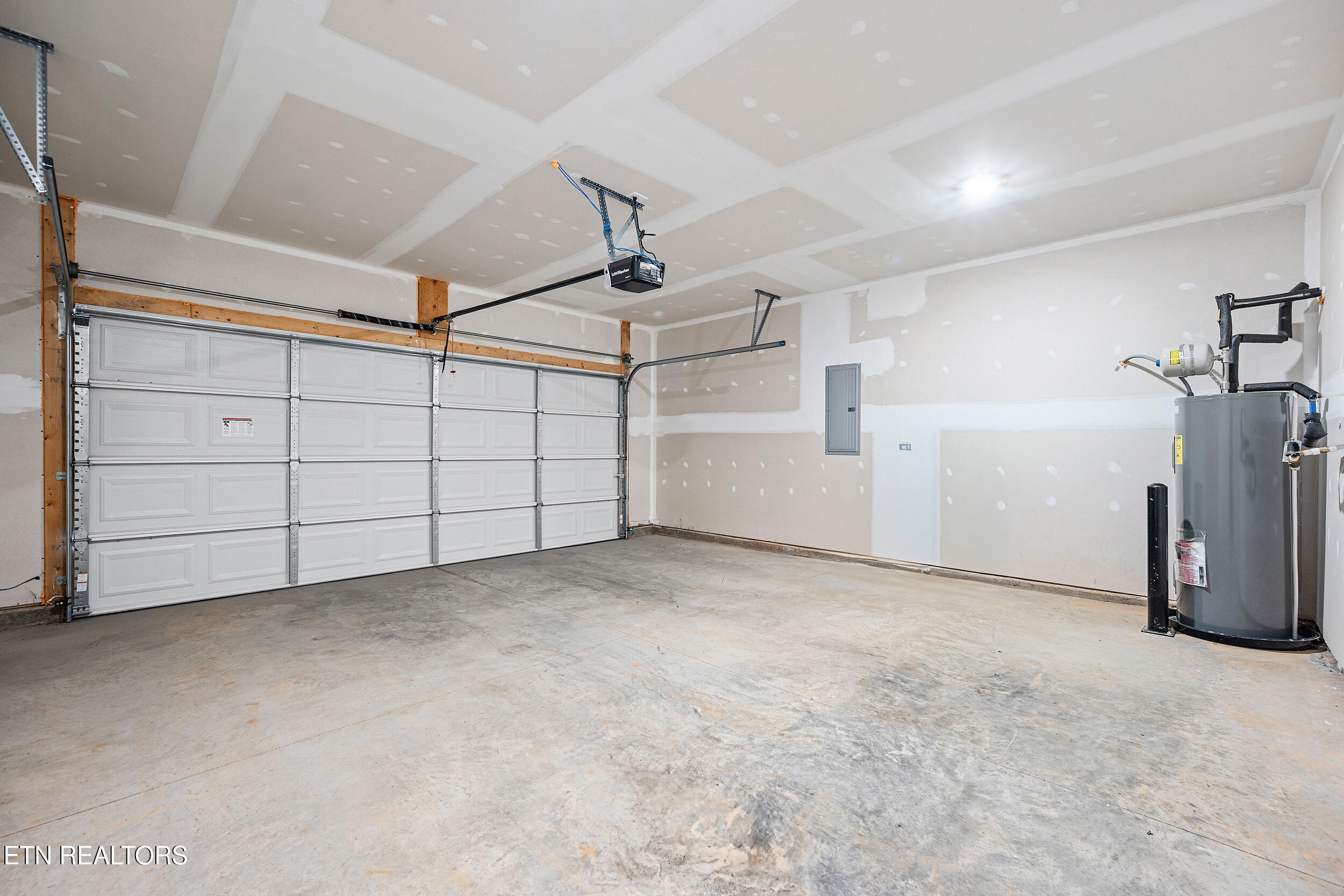 2329 Stream View Lane Morristown, TN 37814 - Photo 25 of 29 2329 stream view 025