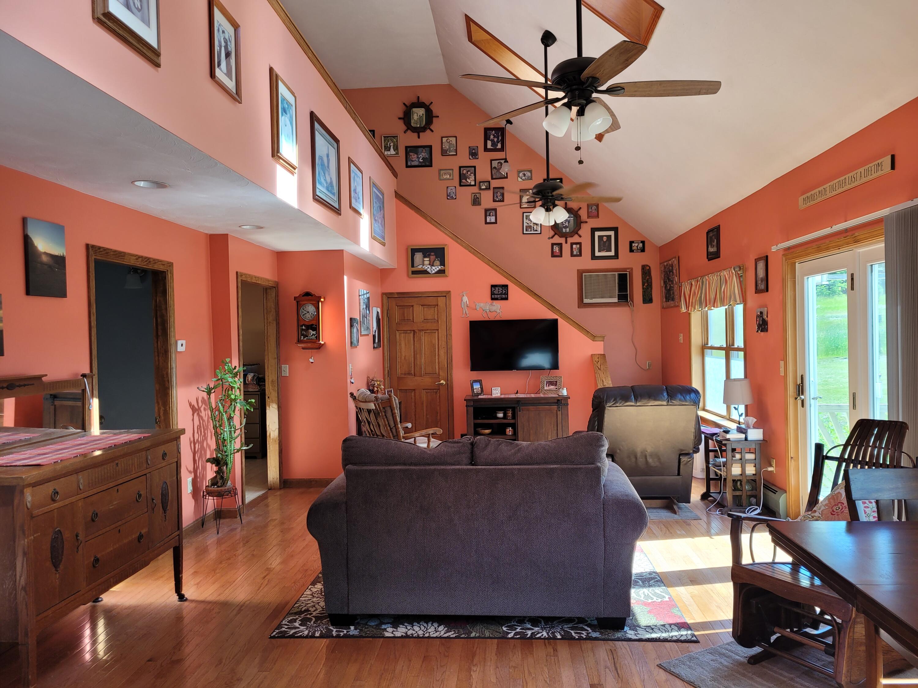 1185 Battle Ridge Road Clinton, ME 04927 - Photo 8 of 34 08