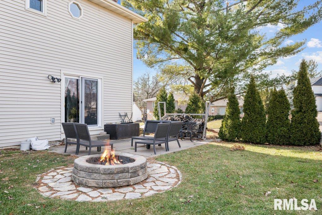 4540 Trails End Road Bettendorf, IA 52722 - Photo 33 of 37