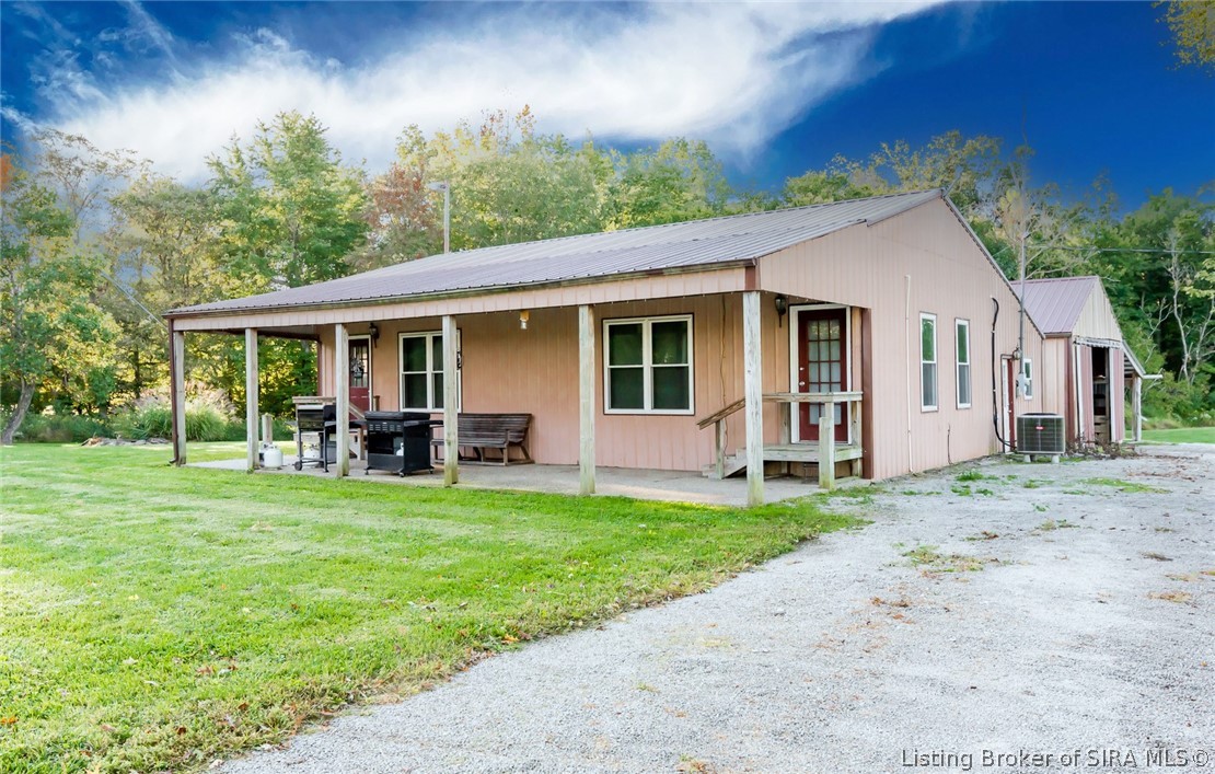 10894 West Swan Road Lexington, IN 47138 - Photo 6 of 55 Gallery Image 6