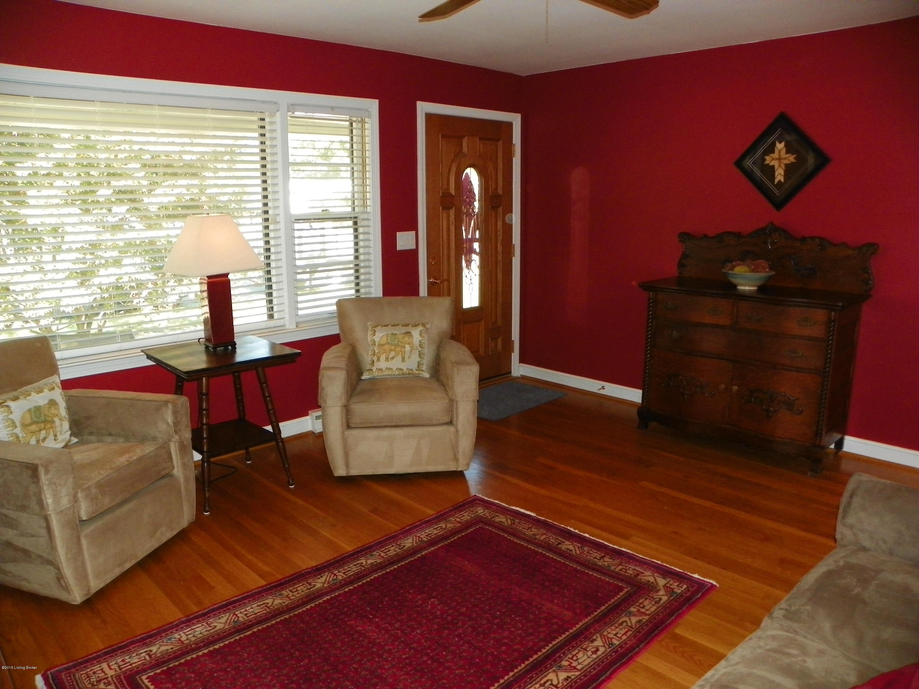 2860 Nepperhan Road Louisville, KY 40218 - Photo 16 of 51 101_1744