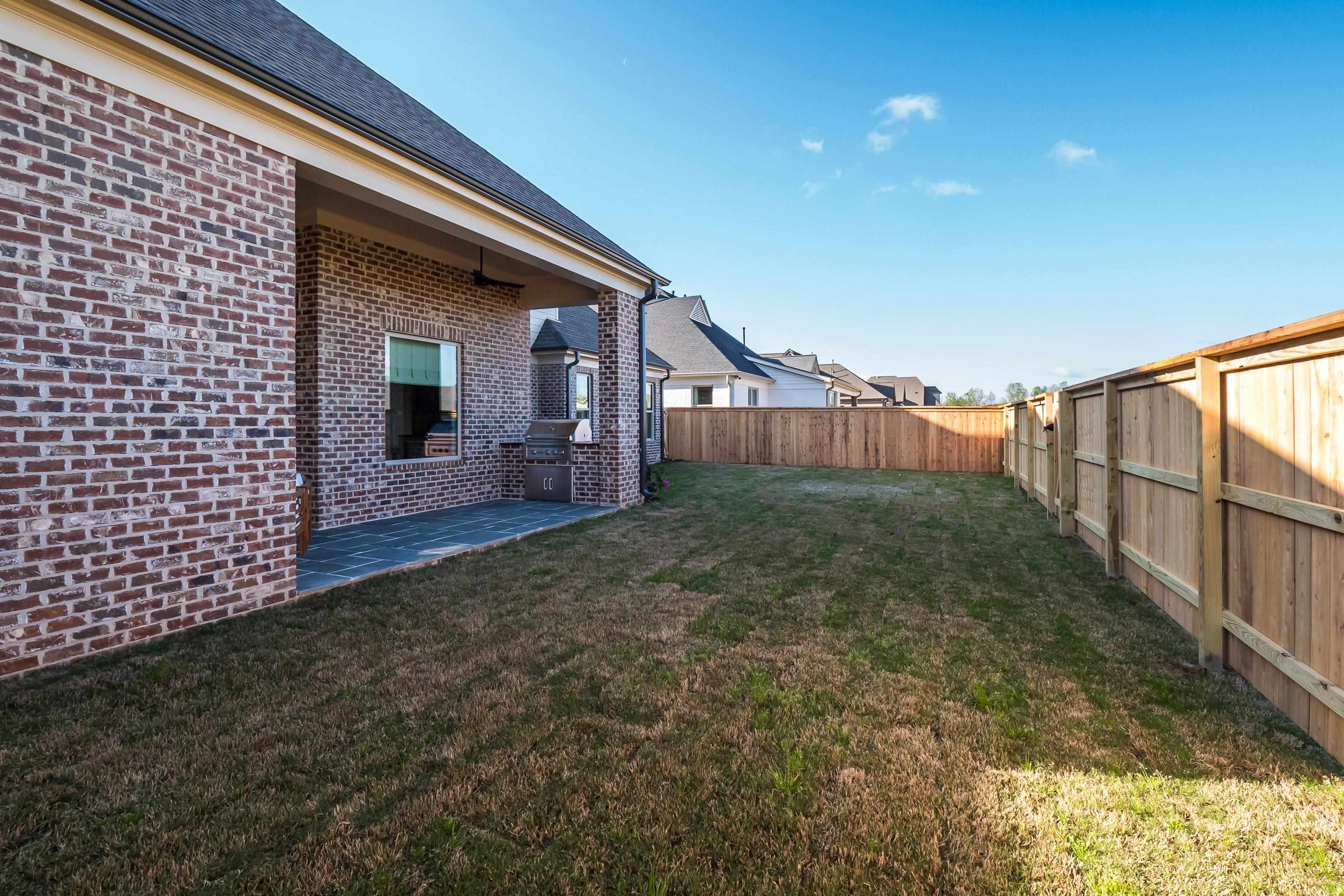 760 Cardinal Cove Collierville, TN 38017 - Photo 40 of 40 a view of backyard of the house