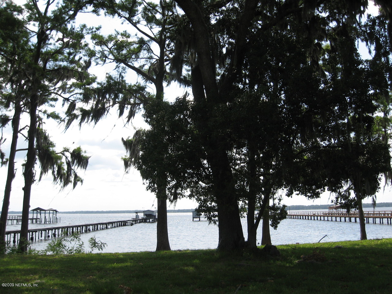 6033 West Shores Road Fleming Island, FL 32003 - Photo 2 of 3 6033 west shores road river