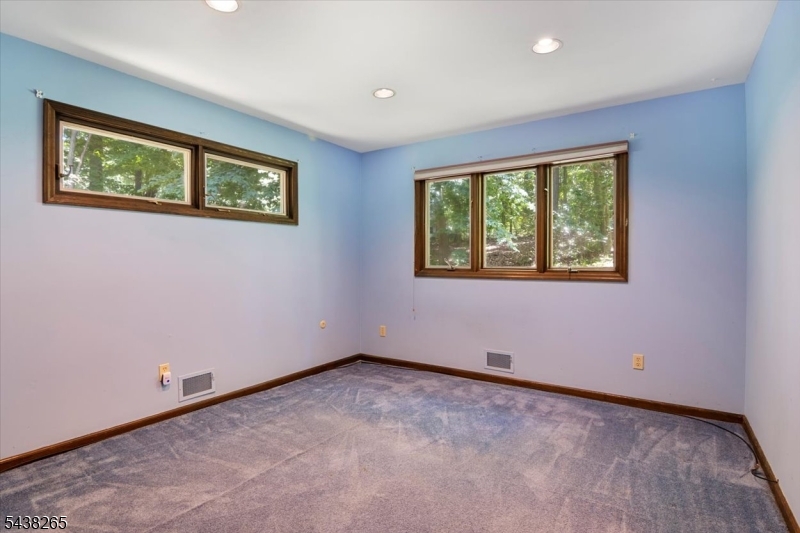 6 Green Hills Road Mendham, NJ 07945 - Photo 31 of 42
