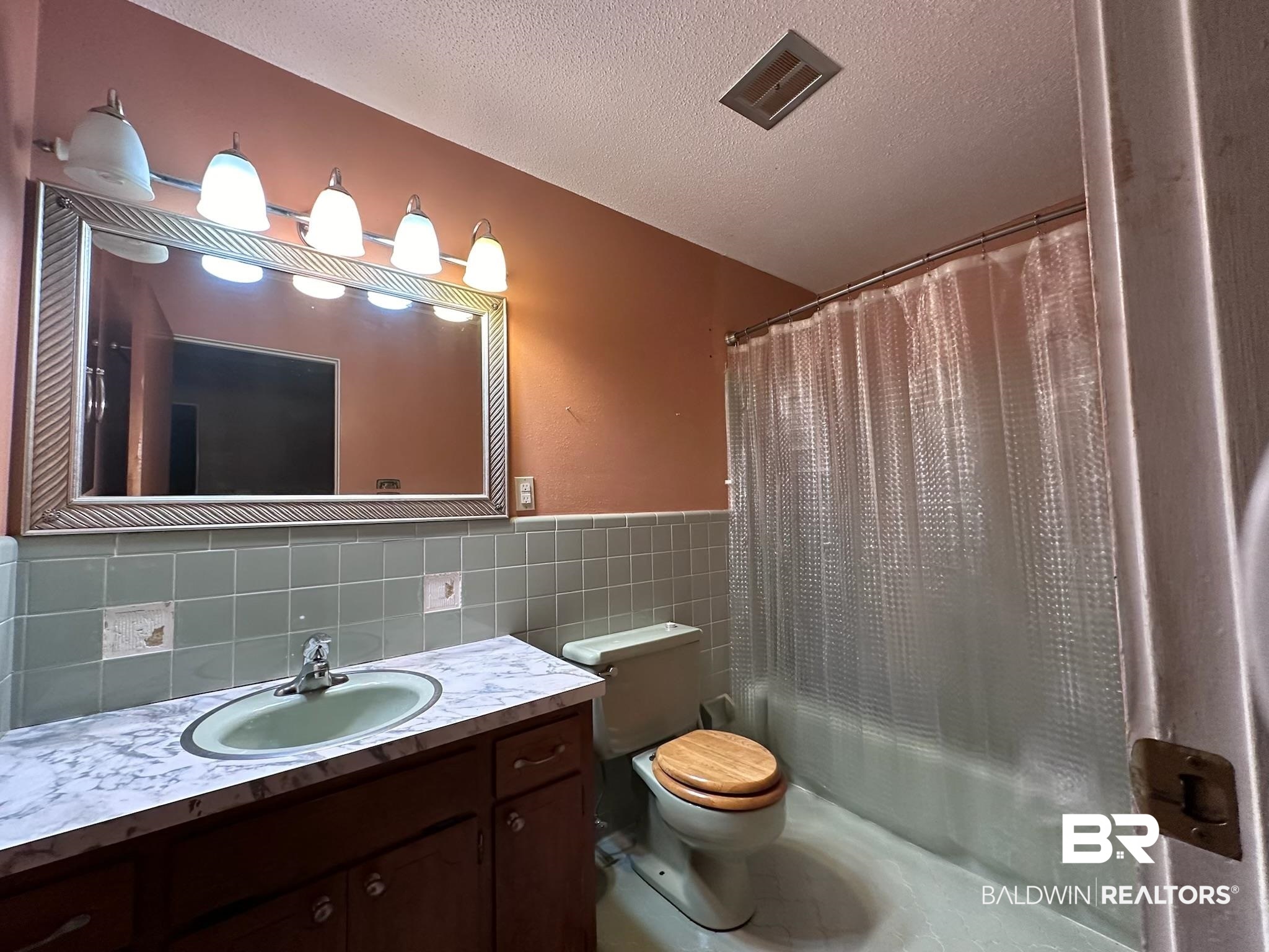 2500 Woodland Road Mobile, AL 36693 - Photo 5 of 9