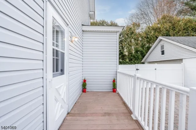 $2,250 | 71 Broad Street, Unit 1, Summit, NJ 07901