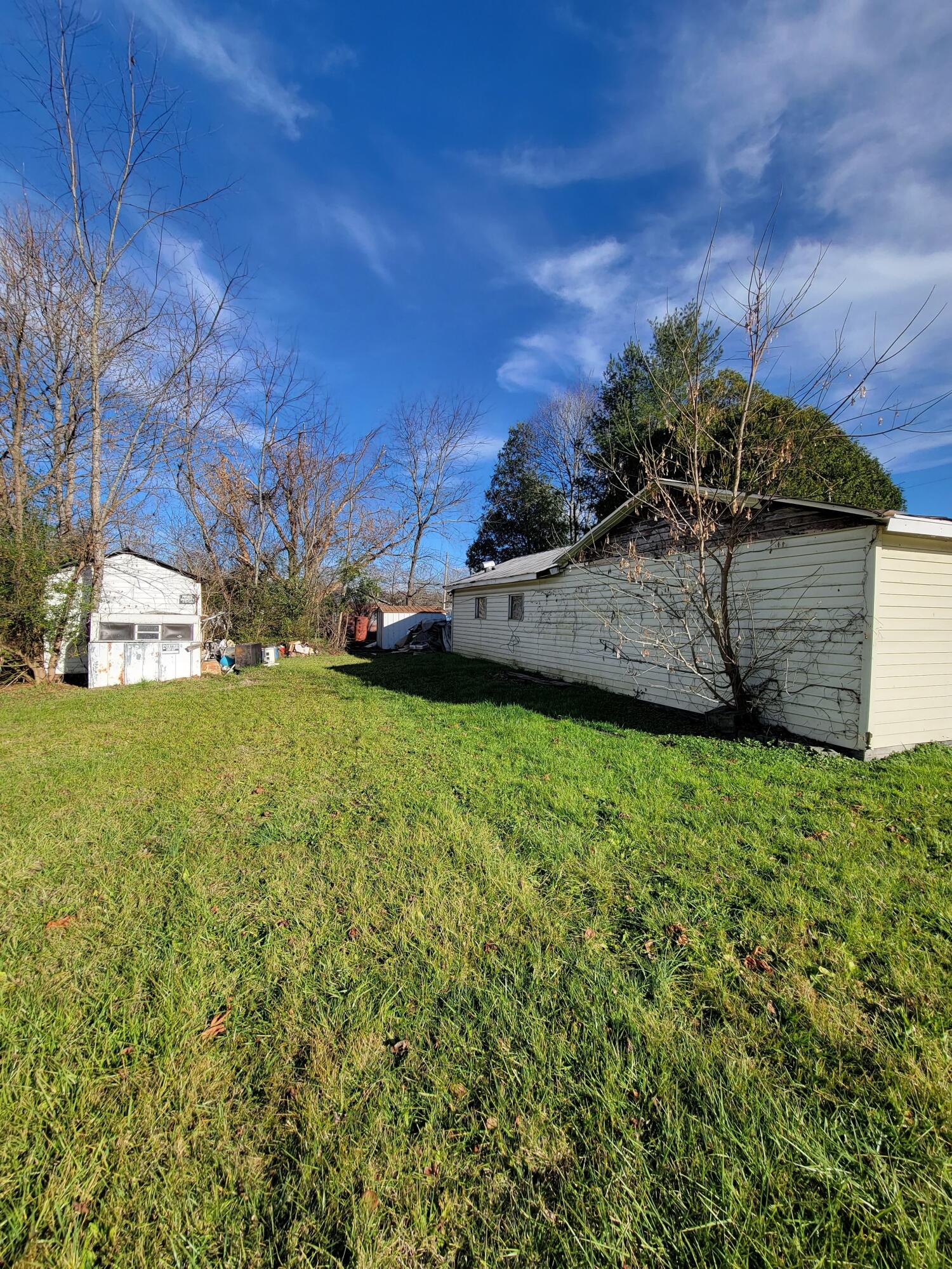 11719 Albemarle Road Coeburn, VA 24230 - Photo 5 of 14 5