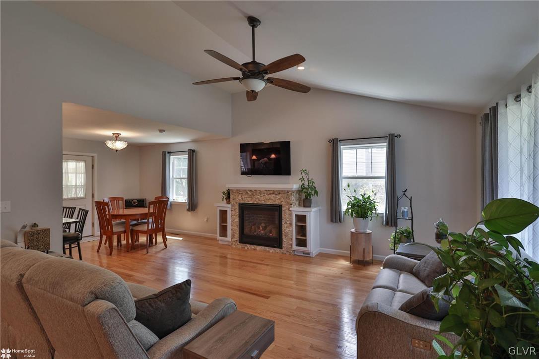 1934 Hopewell Road Bethlehem, PA 18017 - Photo 3 of 50 Gallery Image 3