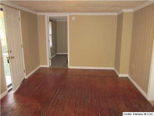 3780 Hilltop Road Southeast Bessemer, AL 35022 - Photo 11 of 27