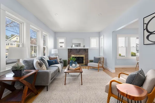 $1,850,000 | 16-18 Walnut Street, Belmont, MA 02478