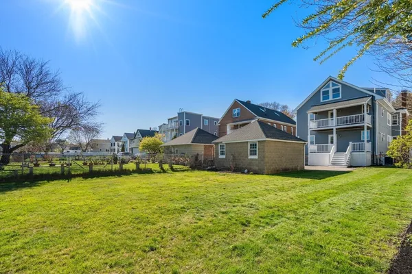 $1,850,000 | 16-18 Walnut Street, Belmont, MA 02478