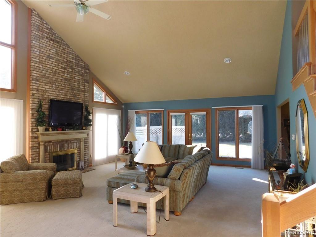 49671 Compass Point Drive Chesterfield, MI 48047 - Photo 9 of 30
