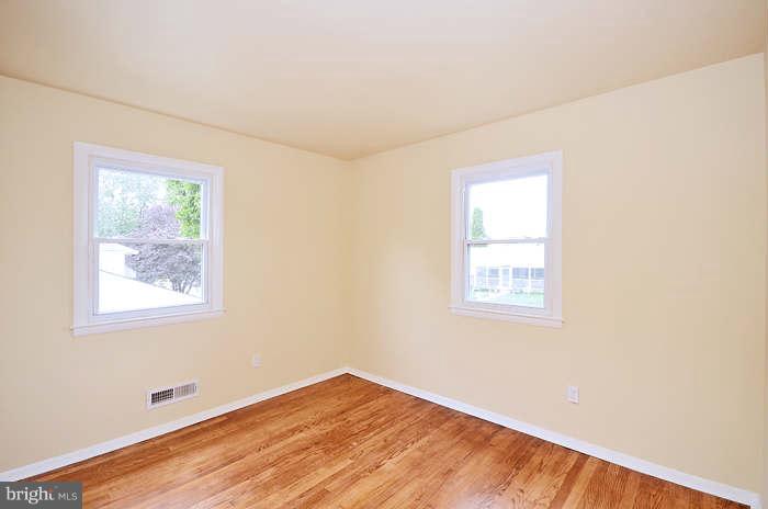 1849 Wycliffe Road Baltimore, MD 21234 - Photo 11 of 15 Bedroom