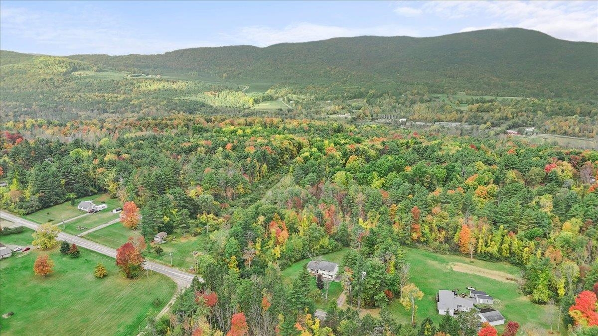 1063 Middle Pownal Road Bennington, VT 05201 - Photo 26 of 38 Gallery Image 26