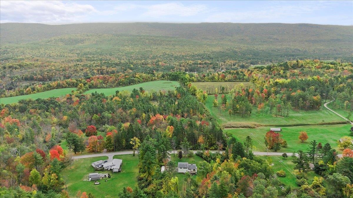 1063 Middle Pownal Road Bennington, VT 05201 - Photo 28 of 38 Gallery Image 28