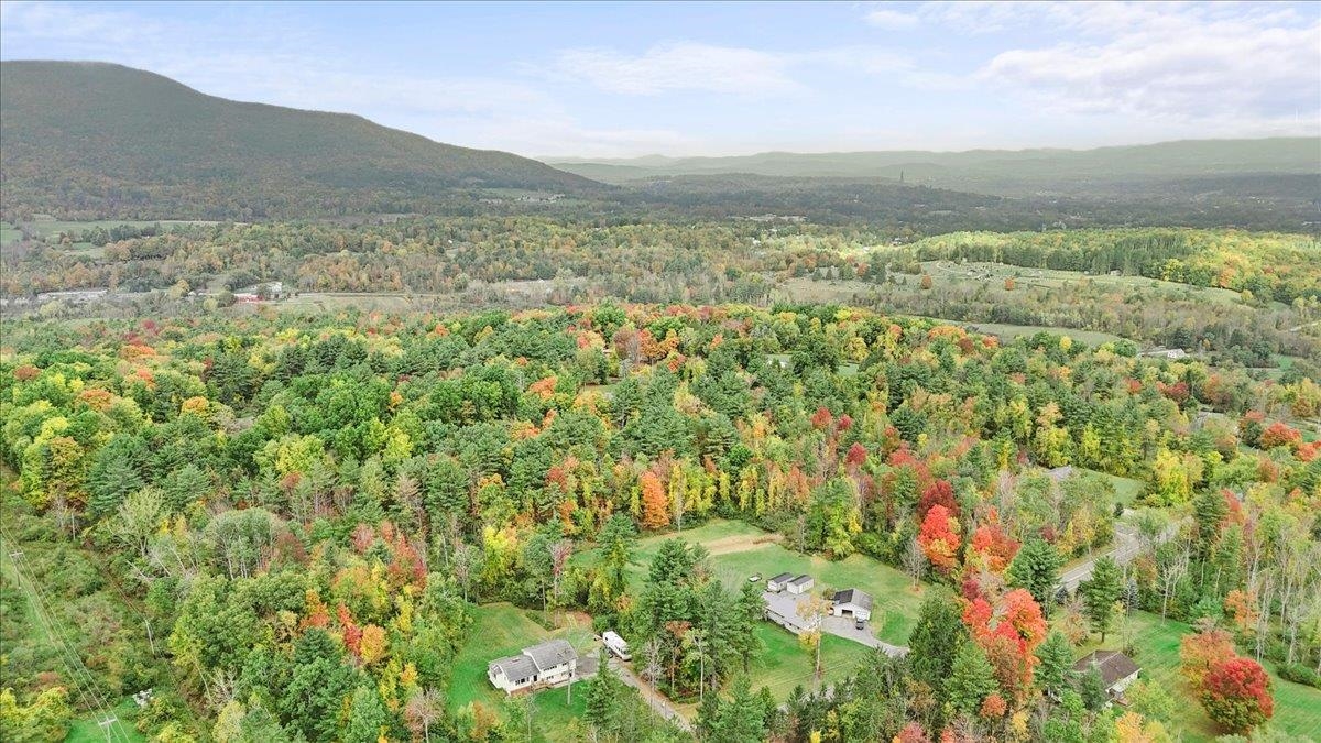 1063 Middle Pownal Road Bennington, VT 05201 - Photo 31 of 38 Gallery Image 31