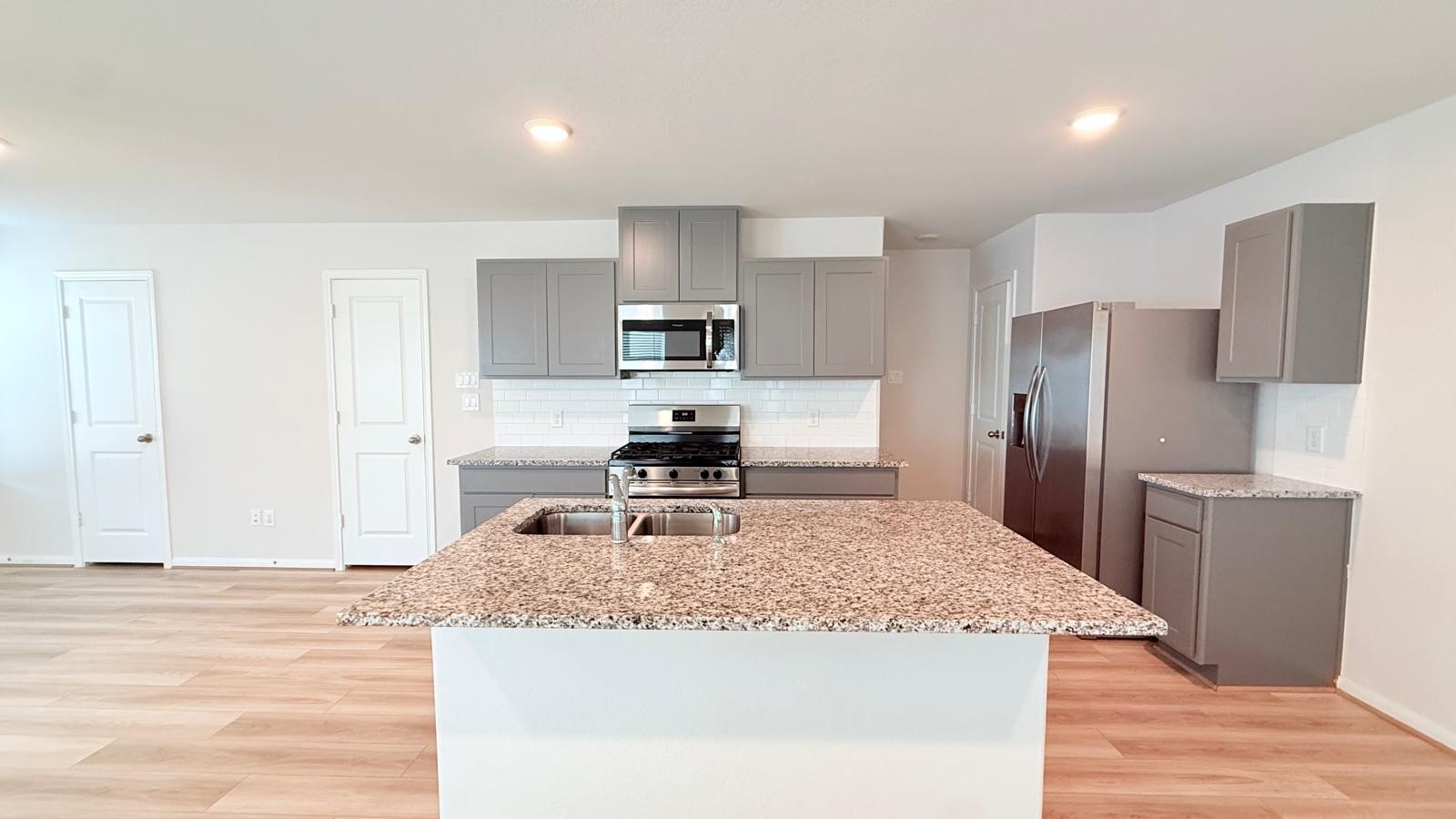 5259 Shallowhurst Lane Katy, TX 77449 - Photo 4 of 14 Gallery Image 4