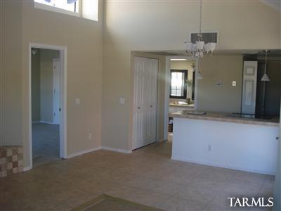 1200 East River Road, Unit K Tucson, AZ 85718 - Photo 7 of 8