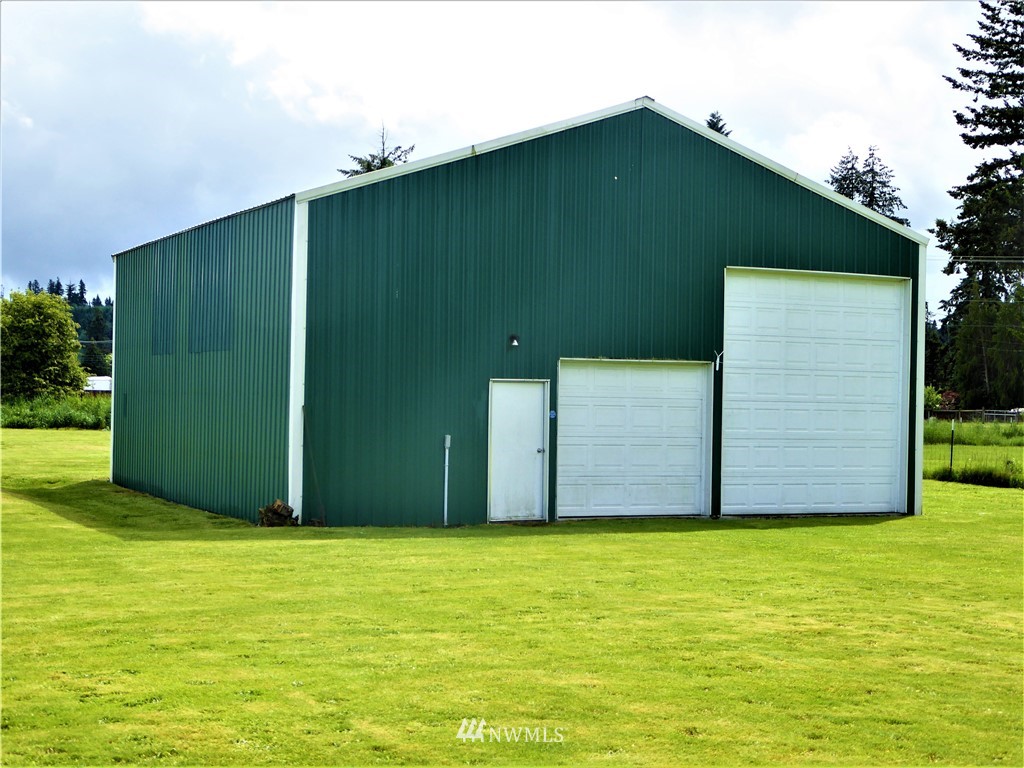 8637 194th Avenue Southwest Rochester, WA 98579 - Photo 2 of 37 a view of a backyard