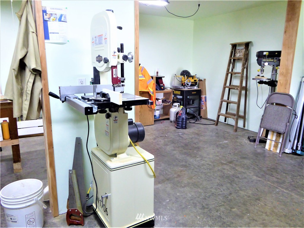 8637 194th Avenue Southwest Rochester, WA 98579 - Photo 29 of 37 a view of a room with gym equipment