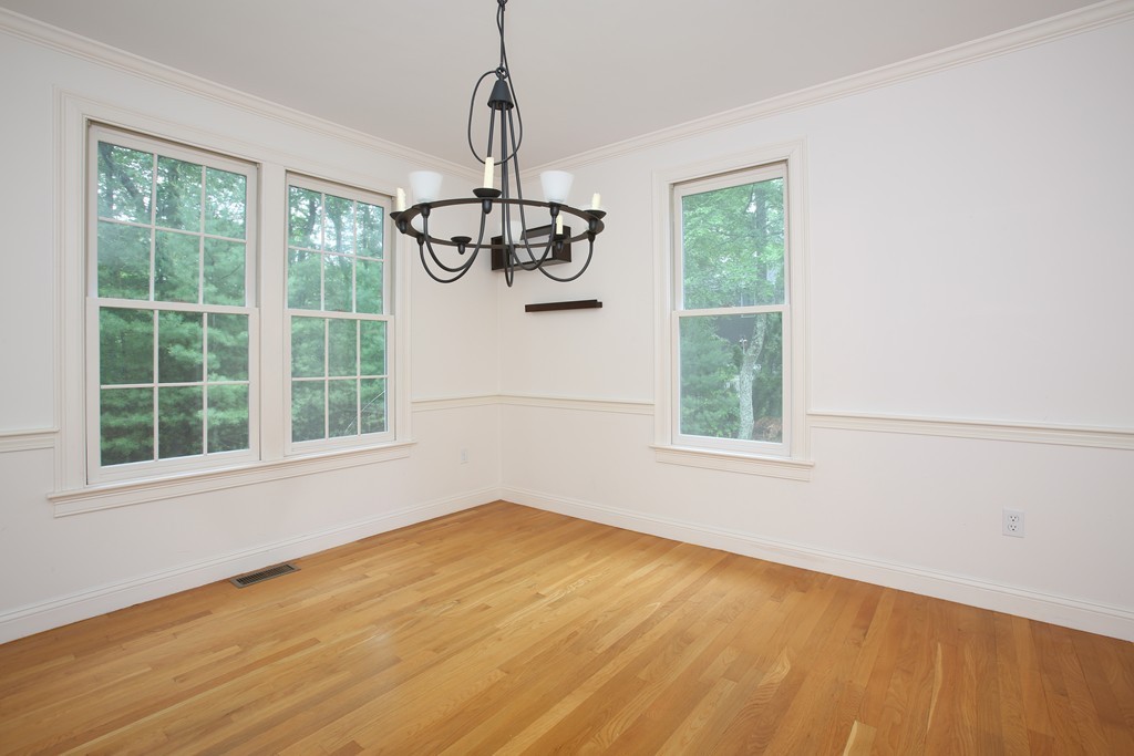 44 Coolidge Farm Road Boxborough, MA 01719 - Photo 5 of 15