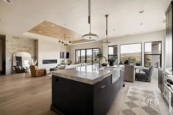 $1,599,900 | 20141 North Swire Grn Way, Boise, ID 83714