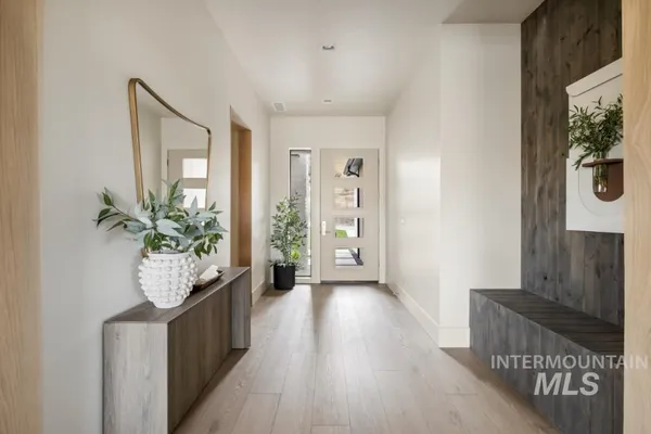 $1,599,900 | 20141 North Swire Grn Way, Boise, ID 83714