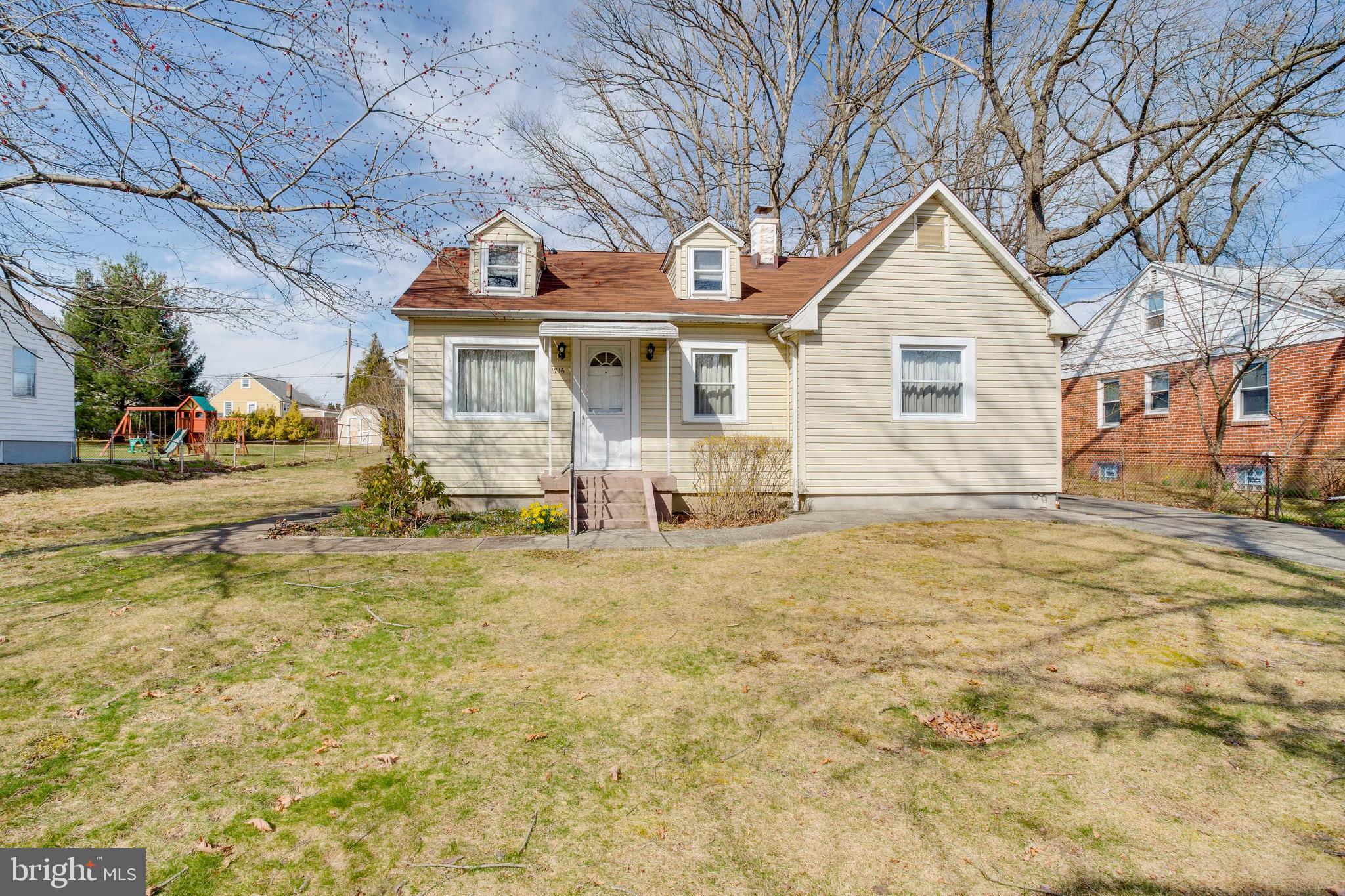 1716 Hilyard Road Baltimore, MD 21234 - Photo 3 of 33 Front of Home