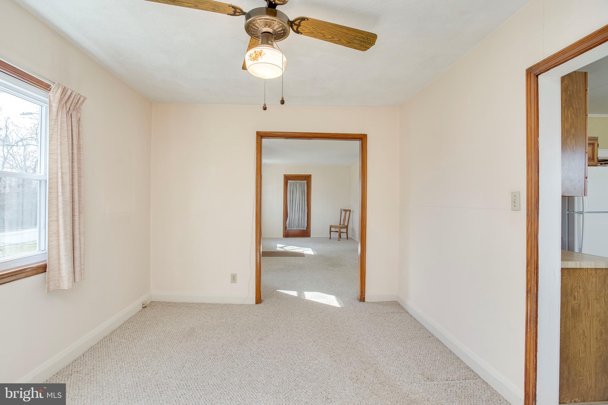 1716 Hilyard Road Baltimore, MD 21234 - Photo 21 of 33 Dining Room