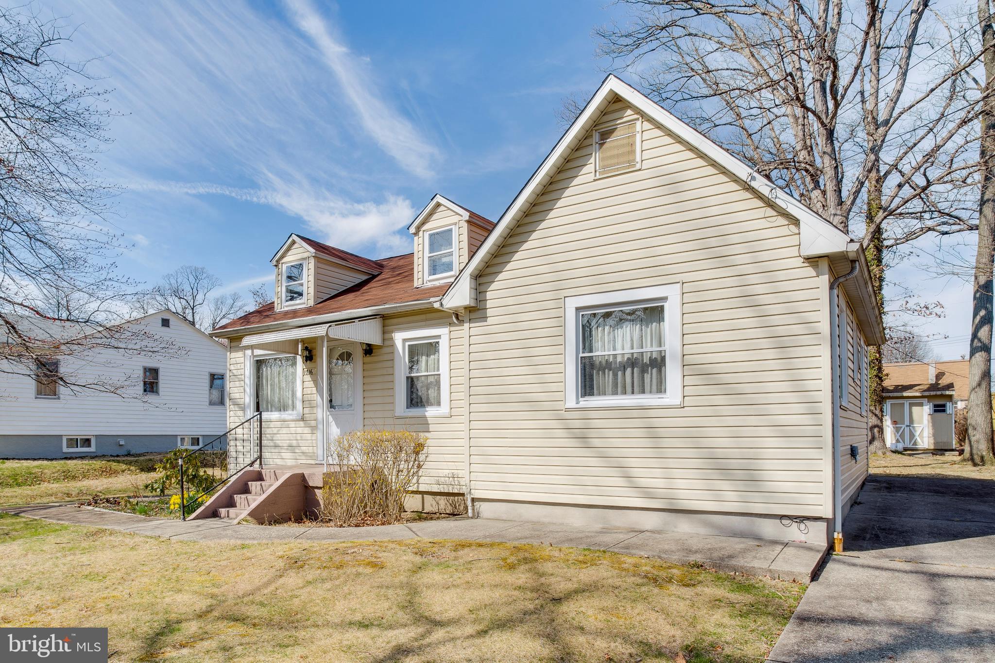 1716 Hilyard Road Baltimore, MD 21234 - Photo 5 of 33 Front of Home