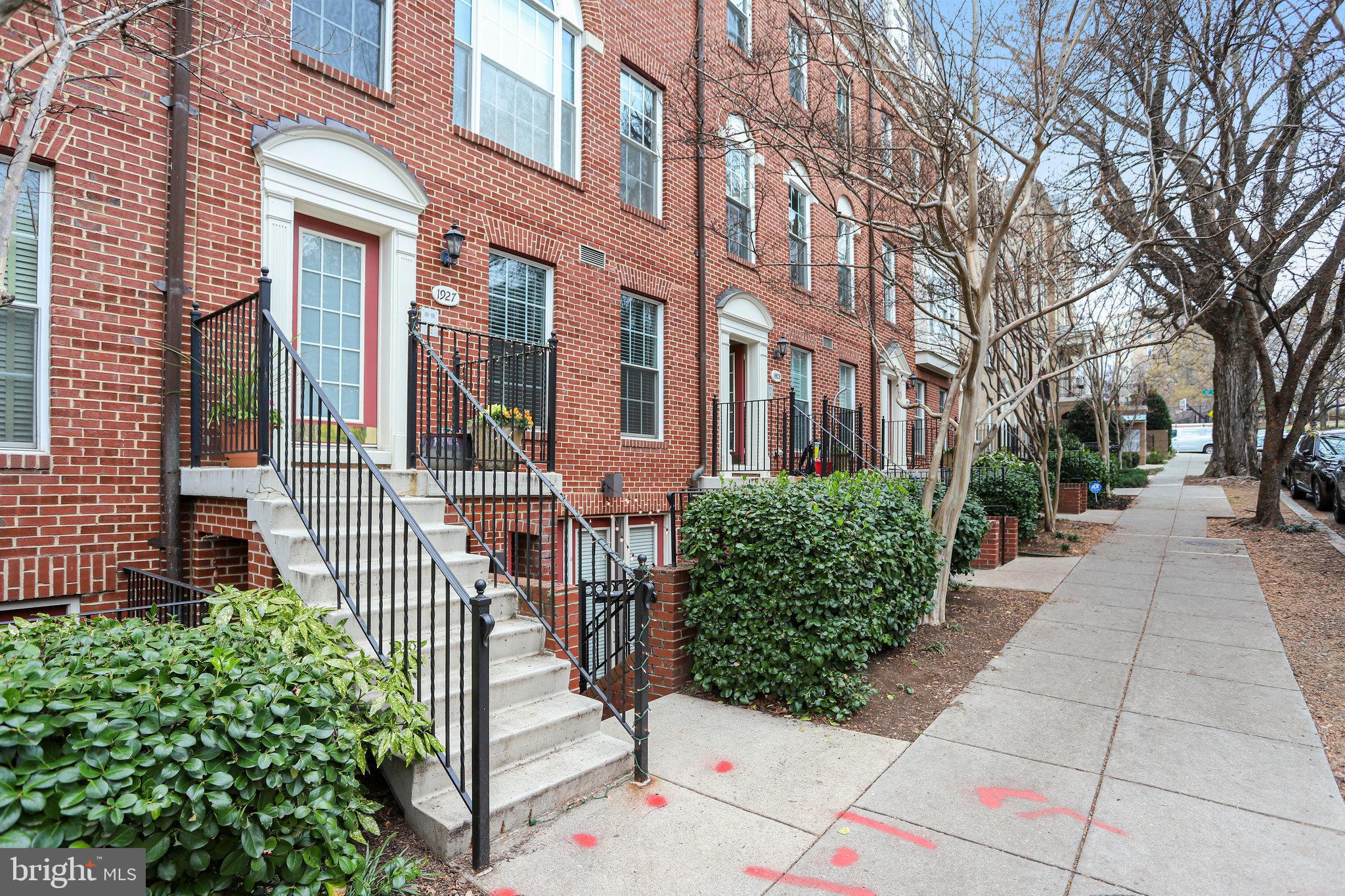 1927 Belmont Road Northwest, Unit 83, Washington, DC 20009 Compass