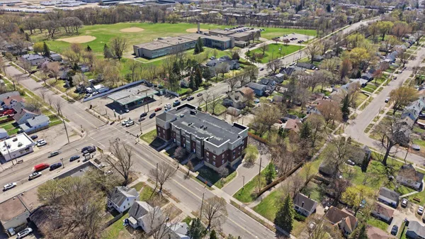 $124,900 | 1776 Maryland Avenue East, Unit 106, St. Paul, MN 55106