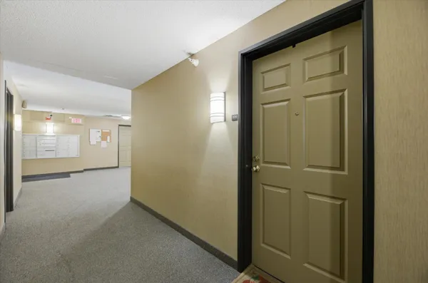 $124,900 | 1776 Maryland Avenue East, Unit 106, St. Paul, MN 55106