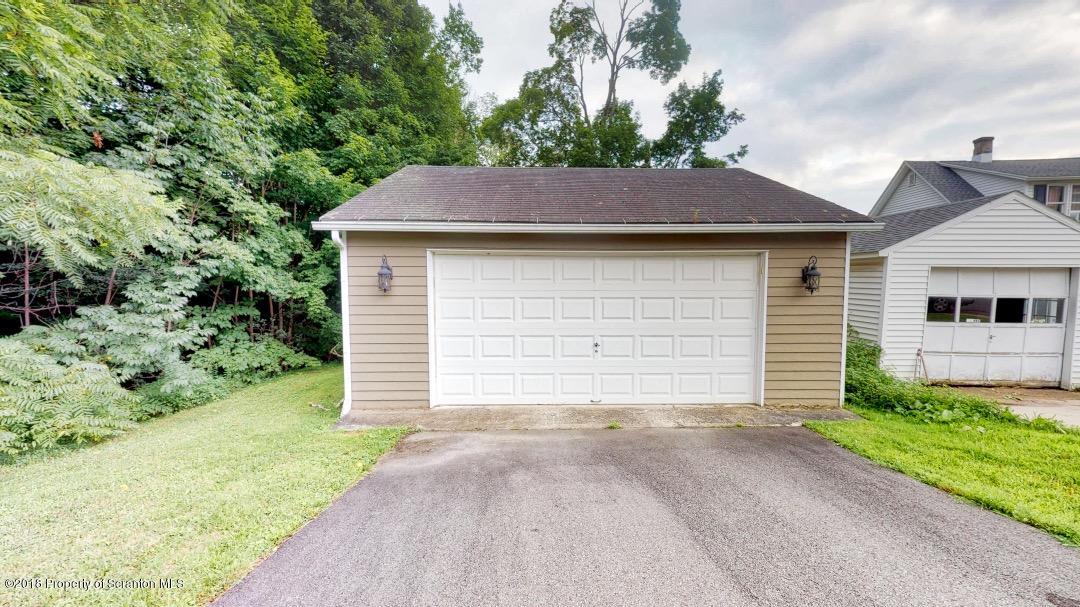 318 Layton Road Clarks Summit, PA 18411 - Photo 7 of 49 Gallery Image 7