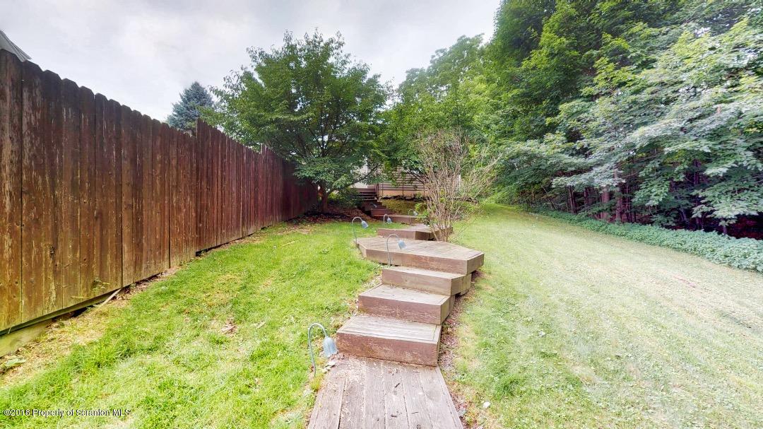 318 Layton Road Clarks Summit, PA 18411 - Photo 8 of 49 Gallery Image 8