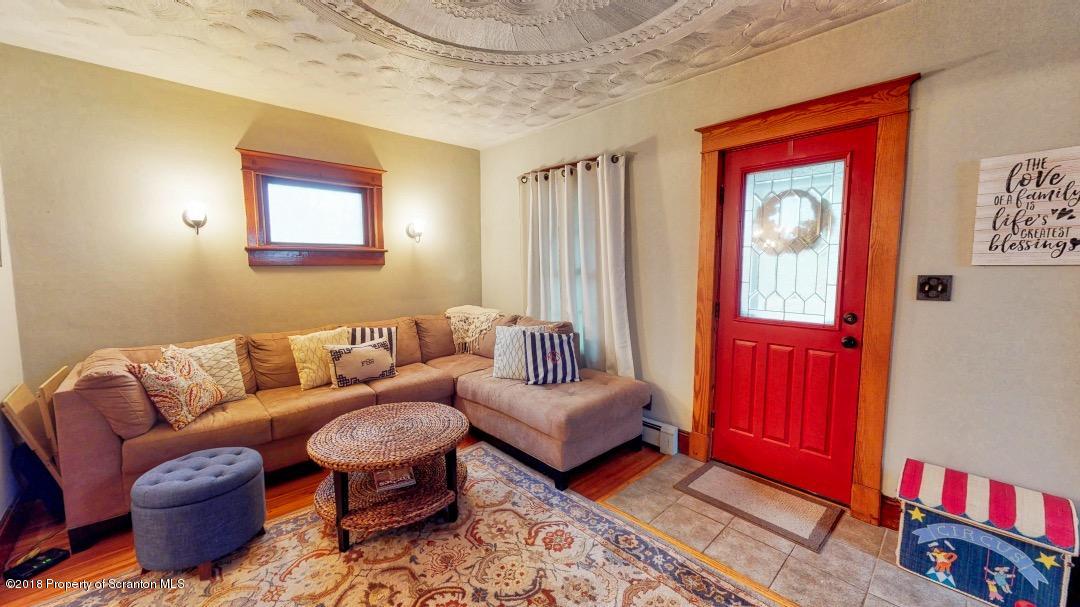 318 Layton Road Clarks Summit, PA 18411 - Photo 9 of 49 Gallery Image 9