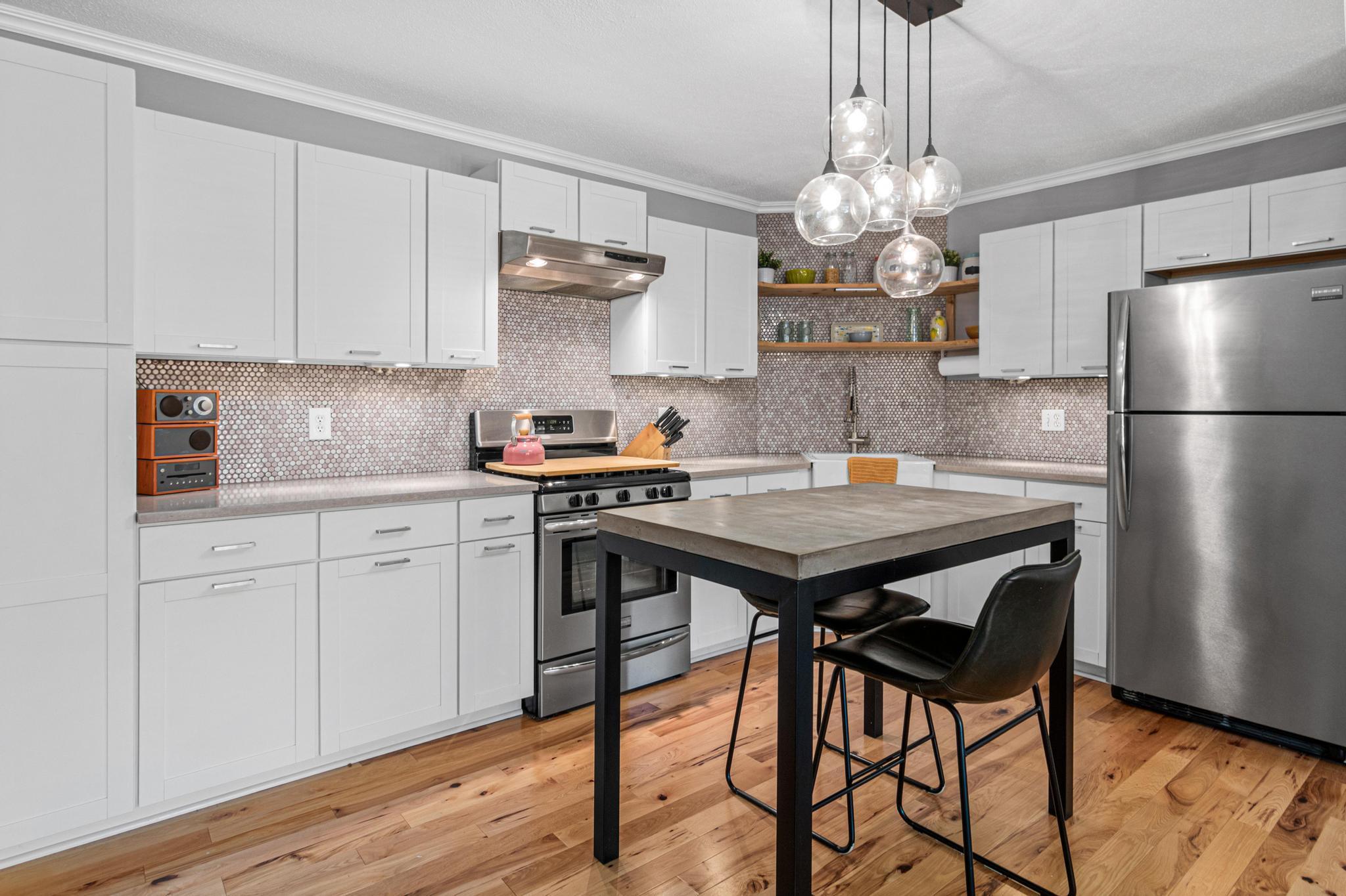 4000 Foss Road, Unit 203 Minneapolis, MN 55421 - Photo 4 of 15 Gallery Image 4