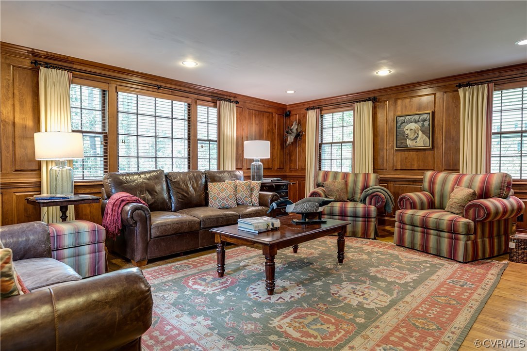 209 Old Oak Road Henrico, VA 23229 - Photo 8 of 50 Gallery Image 8