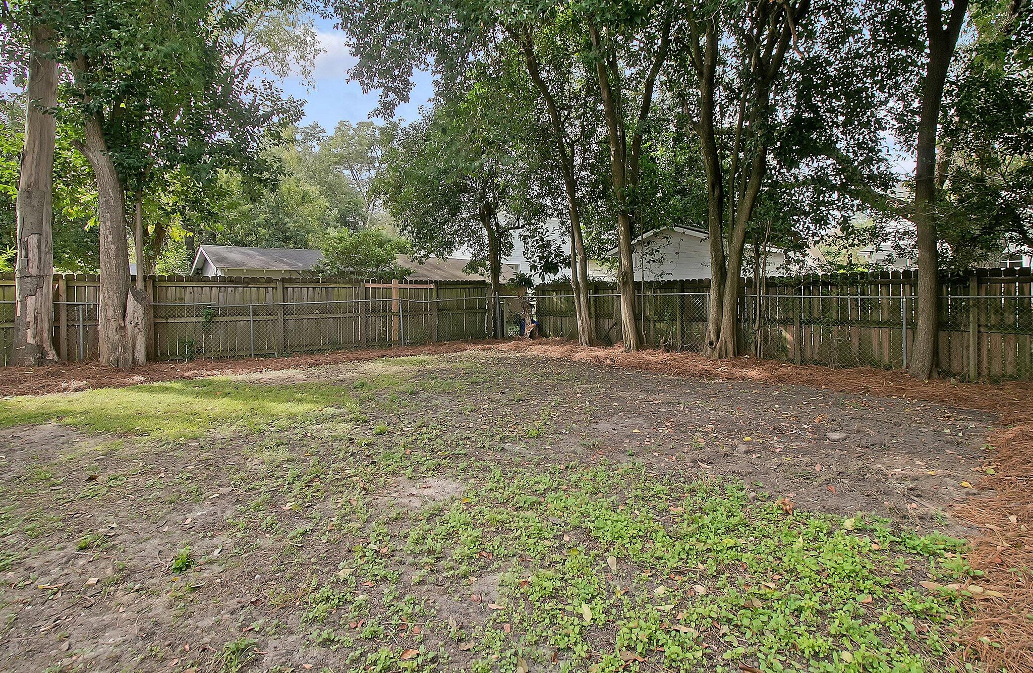 74 Maple Street Charleston, SC 29403 - Photo 36 of 40 34-web-or-mls-CREM_74 Maple St_034
