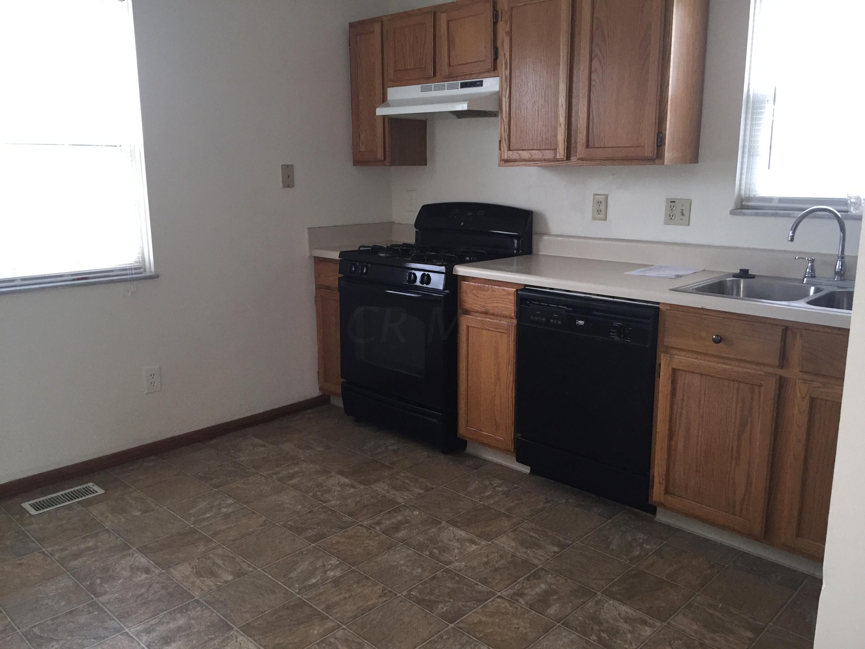 818 Riggsby Road Galloway, OH 43119 - Photo 12 of 22 Gallery Image 12